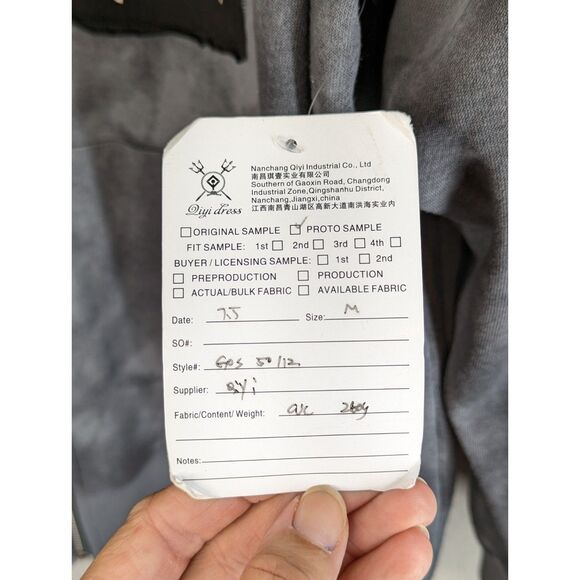 NWT GHOST Band Zip Up Hoodie Jacket Sz M Gray Patches Bat Embellished Hoy Topic - Picture 7 of 10